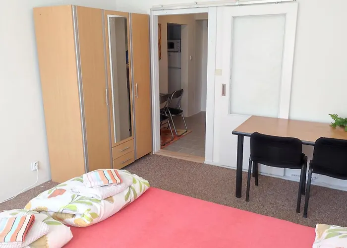 Soukrome 1 * Zlín